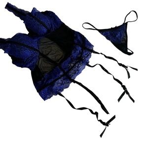 Lace Lingerie Set with Garter Straps and Thong